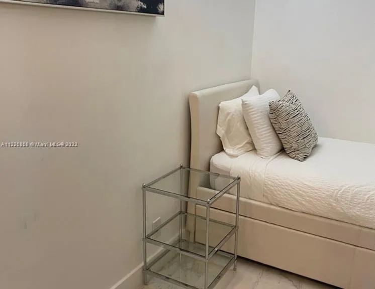 2301 Collins Ave #1503 — Photo 16