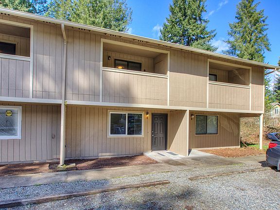 4th image of 15302 74th Ave E APT B