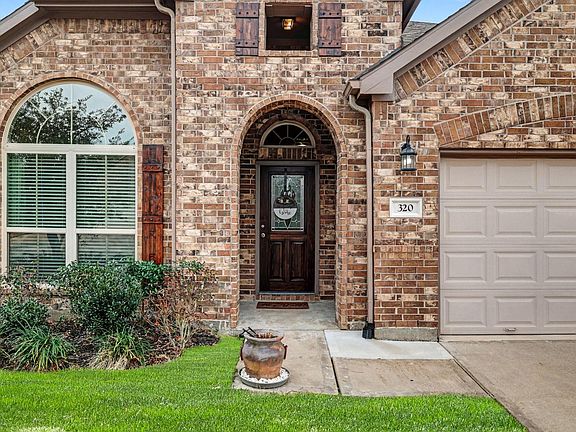 4th image of 320 Red Maple Ln