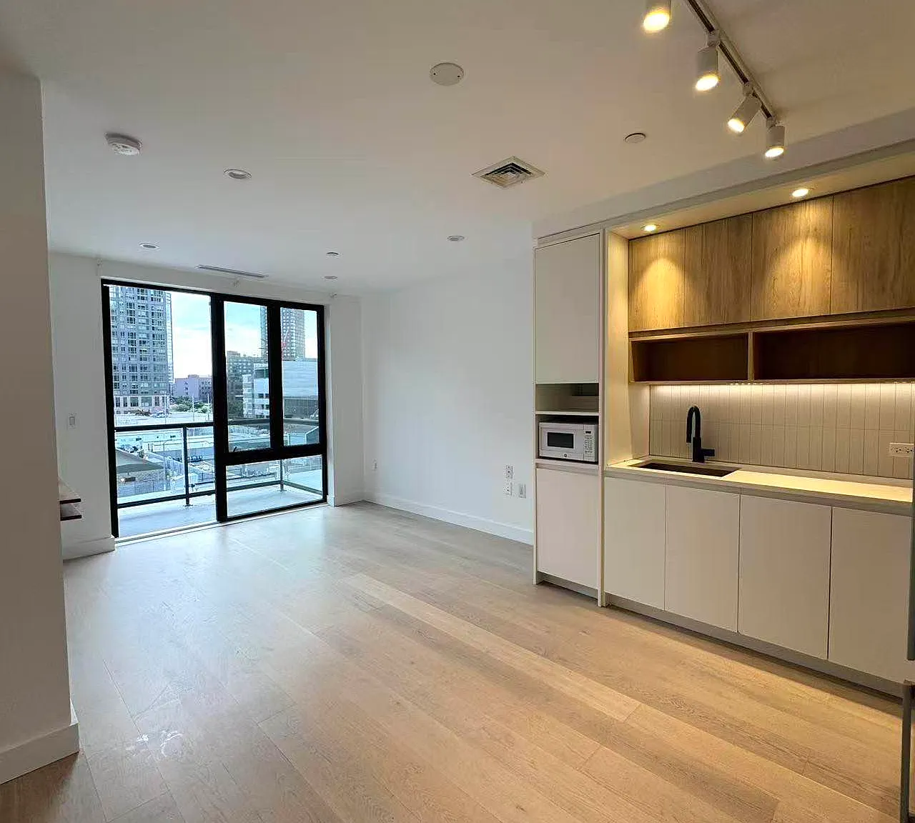 2-22 51st Avenue — Photo 1