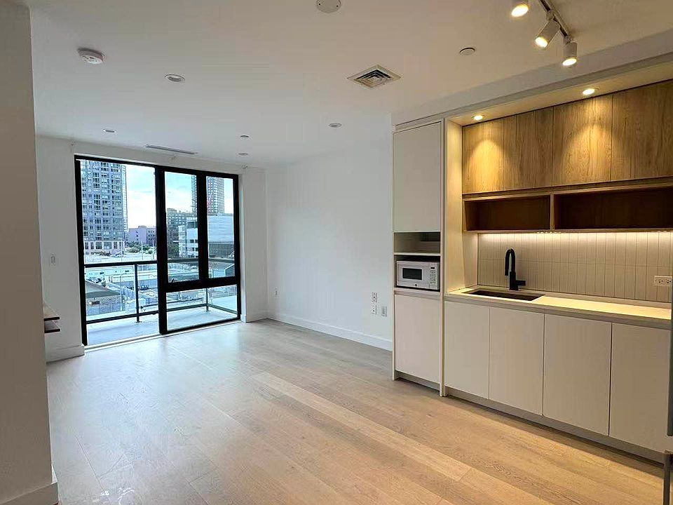1st image of 2-22 51st Ave #5A