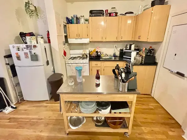 361 5th Avenue image 14 of 15