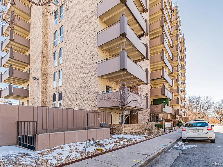700 N Washington St #207 — Photo 29