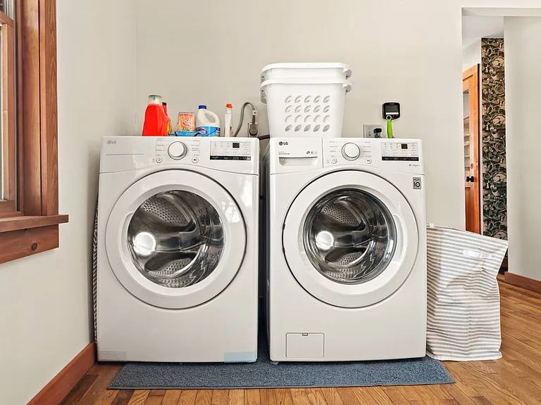 Laundry Room Cabinet