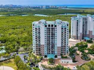 455 Cove Tower DR #304, NAPLES, FL 34110