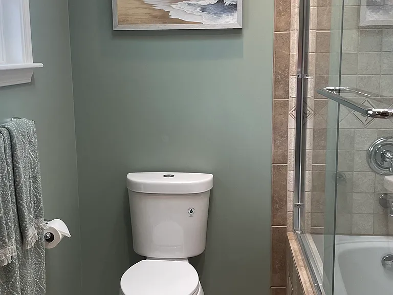 ~Enjoy total privacy in your bathroom