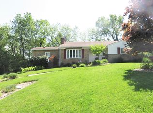 3882 Chatwood Ct, Cincinnati, OH 45248