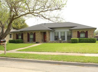 2314 Glen Forest Ln, Plano, TX 75023