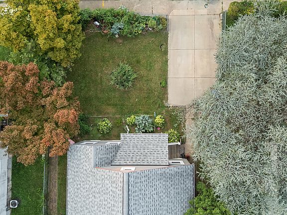 5th image of 5425 Pembroke Ave