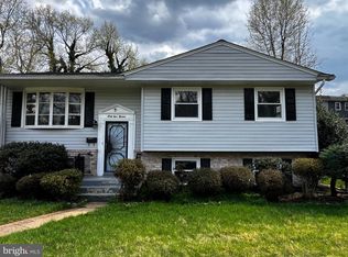 6913 Canyon Dr, Capitol Heights, MD