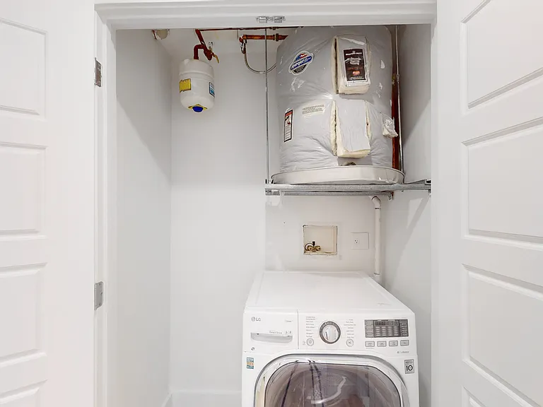 96 Steuben St #5B — Photo 10