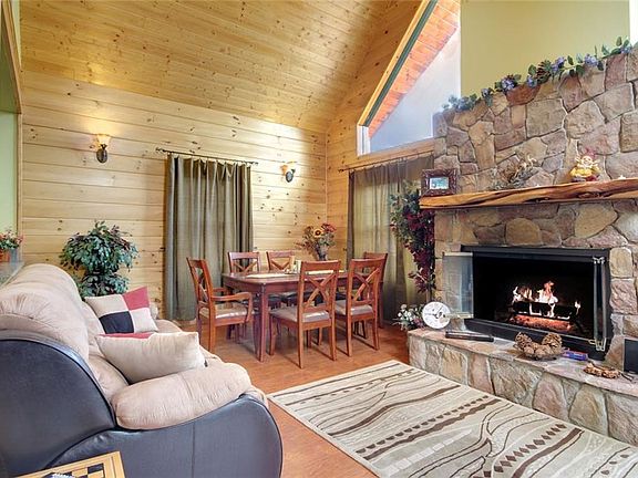 4th image of 1011 Whispering Forest Dr