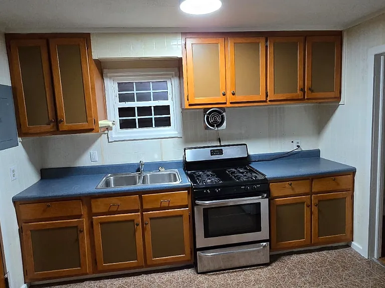 306 Brookwood Ave — Photo 9
