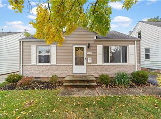 1593 Woodhurst Ave, Mayfield Heights, OH 44124
