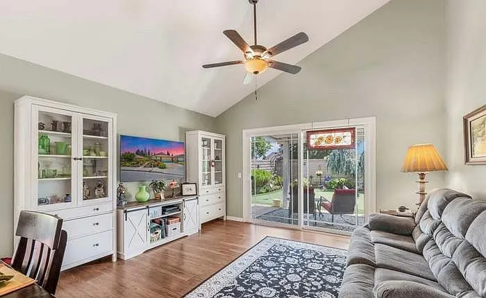 36 Ilex Dr — Photo 14
