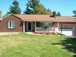 331 Carlton Rd, Bethel Park, PA 15102