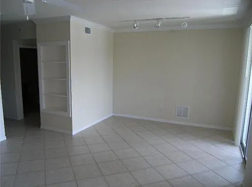 6529 Emerald Dunes Dr #302 — Photo 5