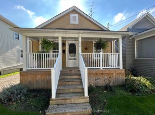 116 Pleasant Ave, Saint Catharines, ON L2R 1Y2