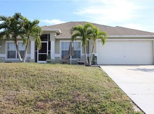 2813 NE 2nd Pl, Cape Coral, FL 33909