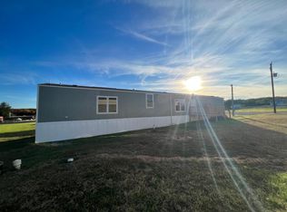 965 Fox Ln, Azle, TX 76020