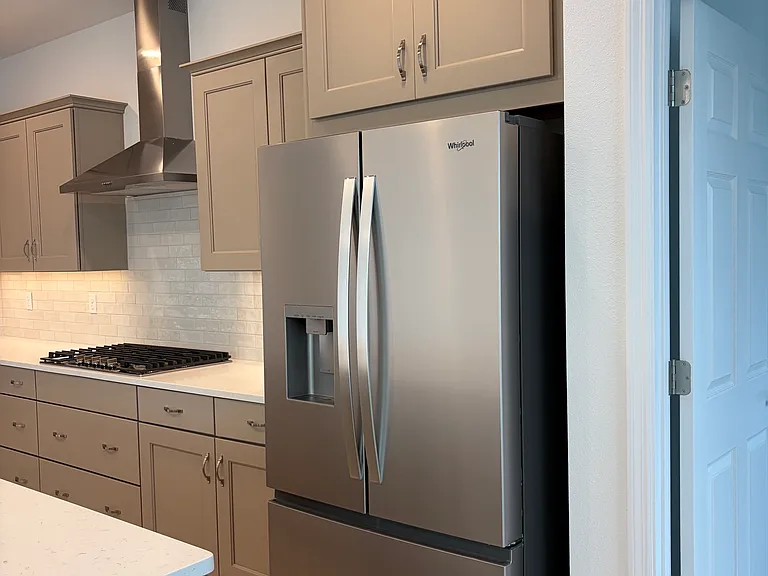 5754 SW 71st Ave — Photo 14