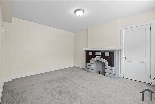 915 Chartiers Ave #2 — Photo 11