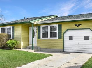 51 Chelsea Dr, Whiting, NJ