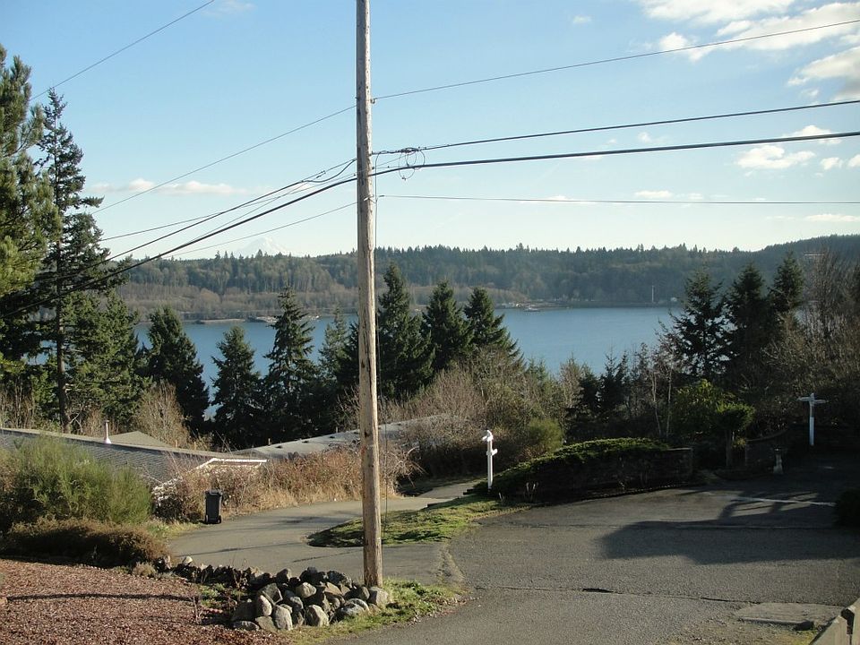 1st image of 4716 W Davis St