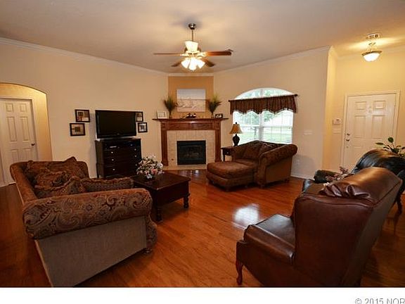 3rd image of 3408 E Jersey St