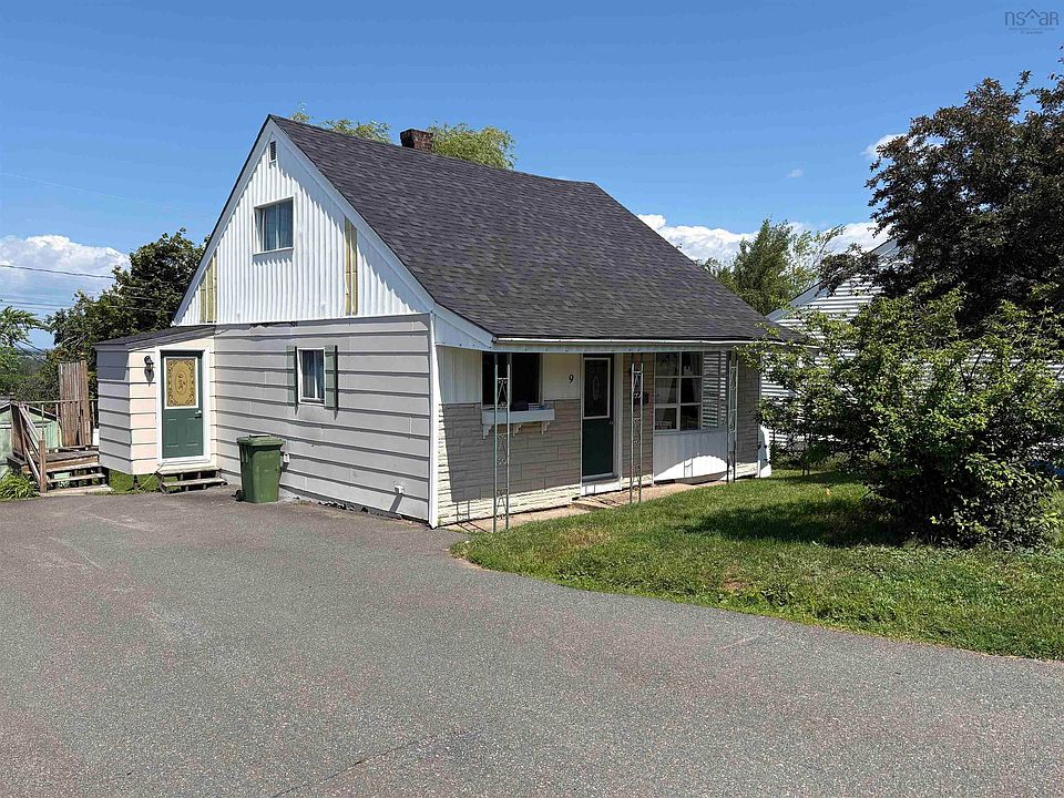 1st image of 9 Maclaren Ave