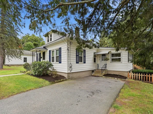 47 Shearer St, Palmer, MA 01069