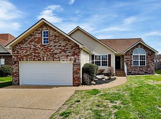 3981 Kristen St, Spring Hill, TN 37174