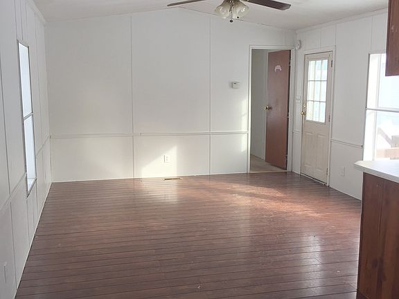 3rd image of 3 Nason Dr