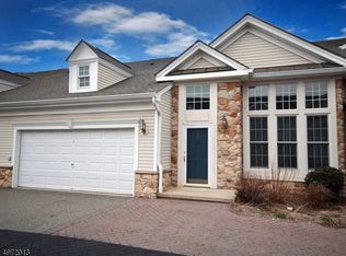 5 Quarry Dr, Woodland Park, NJ 07424