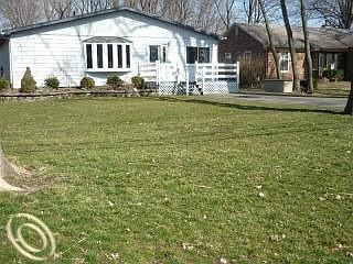 33910 Orangelawn St, Livonia, MI 48150 | Zillow