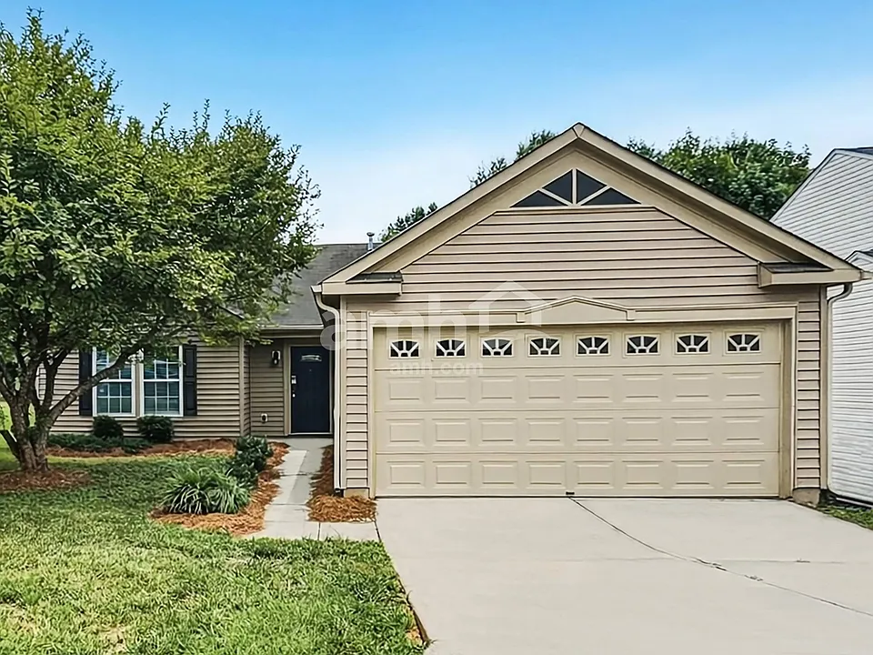 4120 Salem Springs Ct