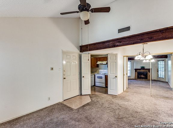 2nd image of 8655 Datapoint Dr #216