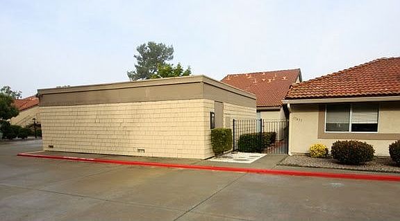 17435 Plaza Otonal