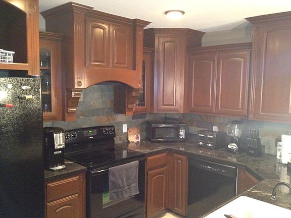 3rd image of 2302 Llano Molano Ln