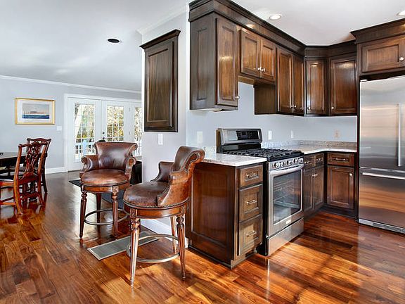 CUSTOM MAHOGANY CABINETRY
