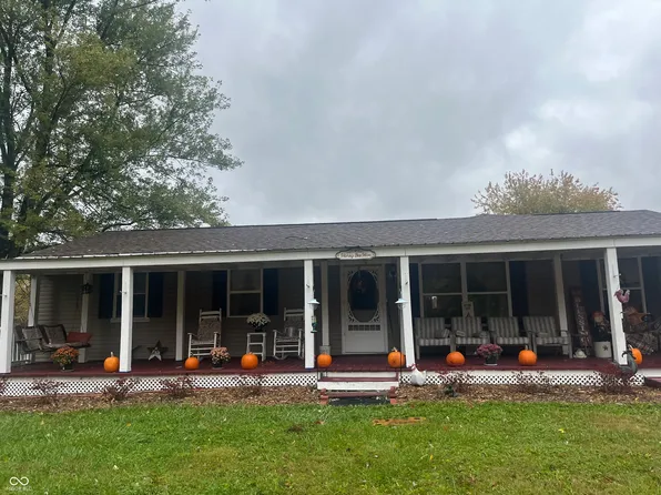 18005 Laurel Rd, Connersville, IN 47331