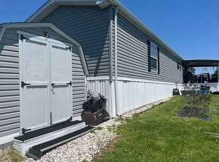 207 Edsel Dr, Ruffs Dale, PA 15679