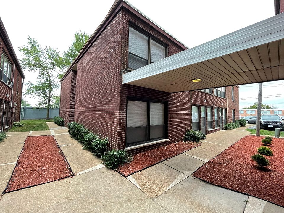 Plaza Apartments 3725 Rd Saint Louis MO Zillow