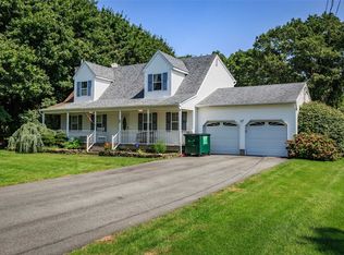 46 Tuttle Ave, Eastport, NY 11941