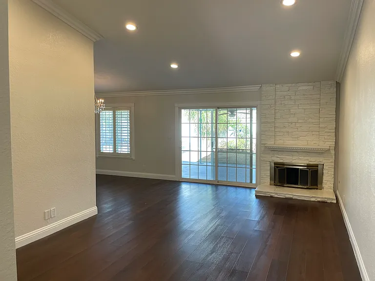 6245 Dakota Ave — Photo 4