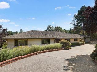 1255 La Cumbre Rd, Hillsborough, CA 94010