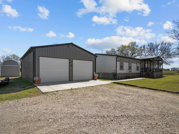 254 County Road 1727, Yantis, TX 75497