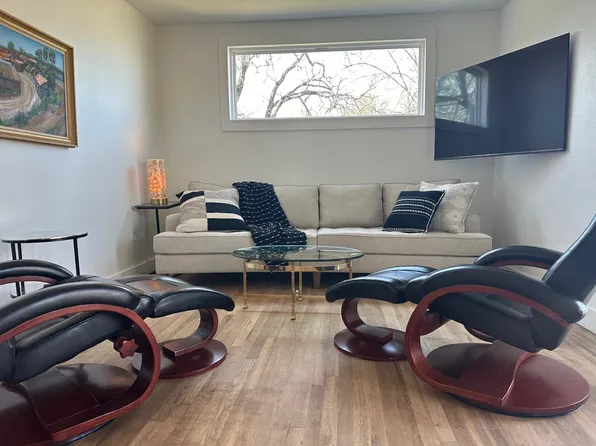 157 E White Rock Street, Buchanan Dam, TX 78609-0000