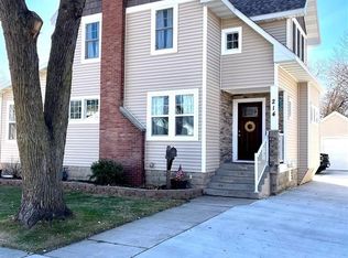 214 5th St S, Saint James, MN 56081