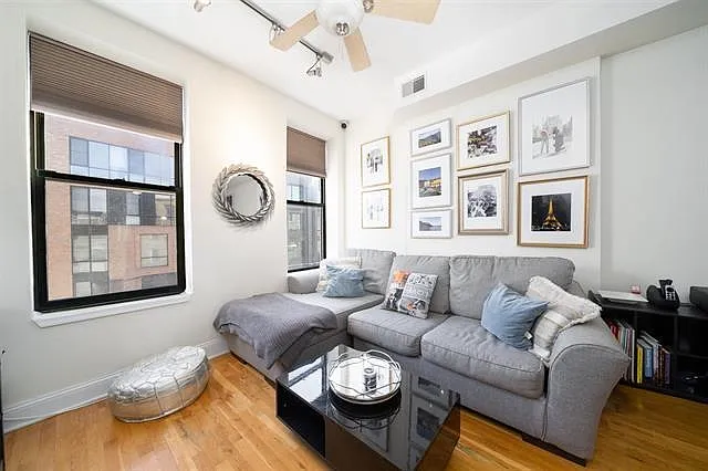 1 bed, 1.0 bath, $3,100 — Photo 2